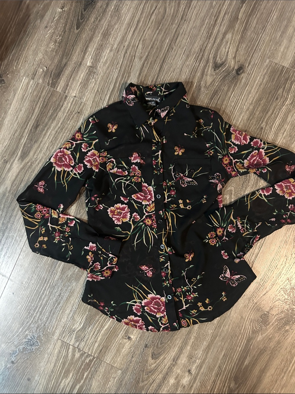 Wet Seal Black Floral Button-Down Shirt with Pink Flowers and Butterflies - Picture 2 of 4